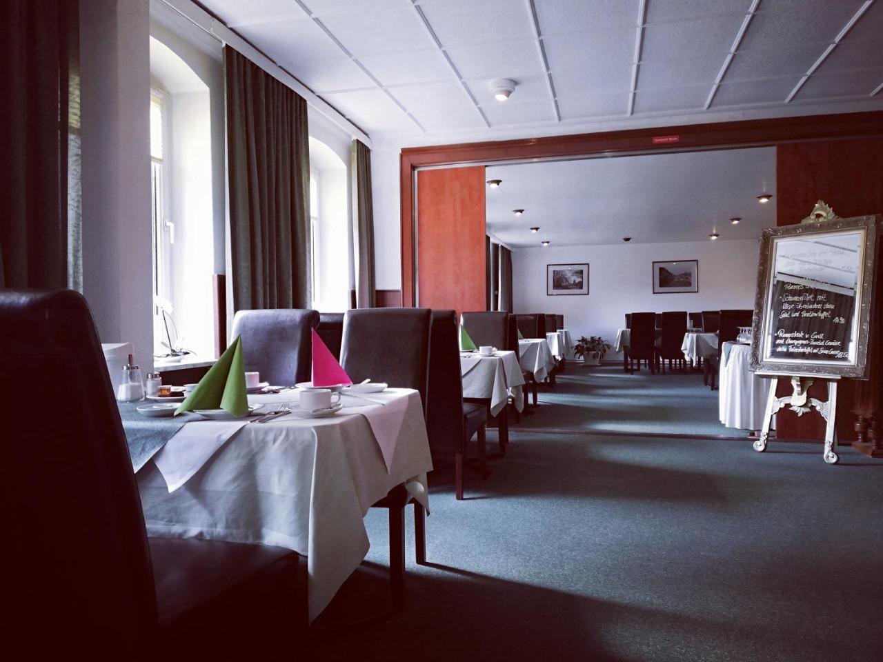 Hotel Dorfschaenke Büdelsdorf Buitenkant foto