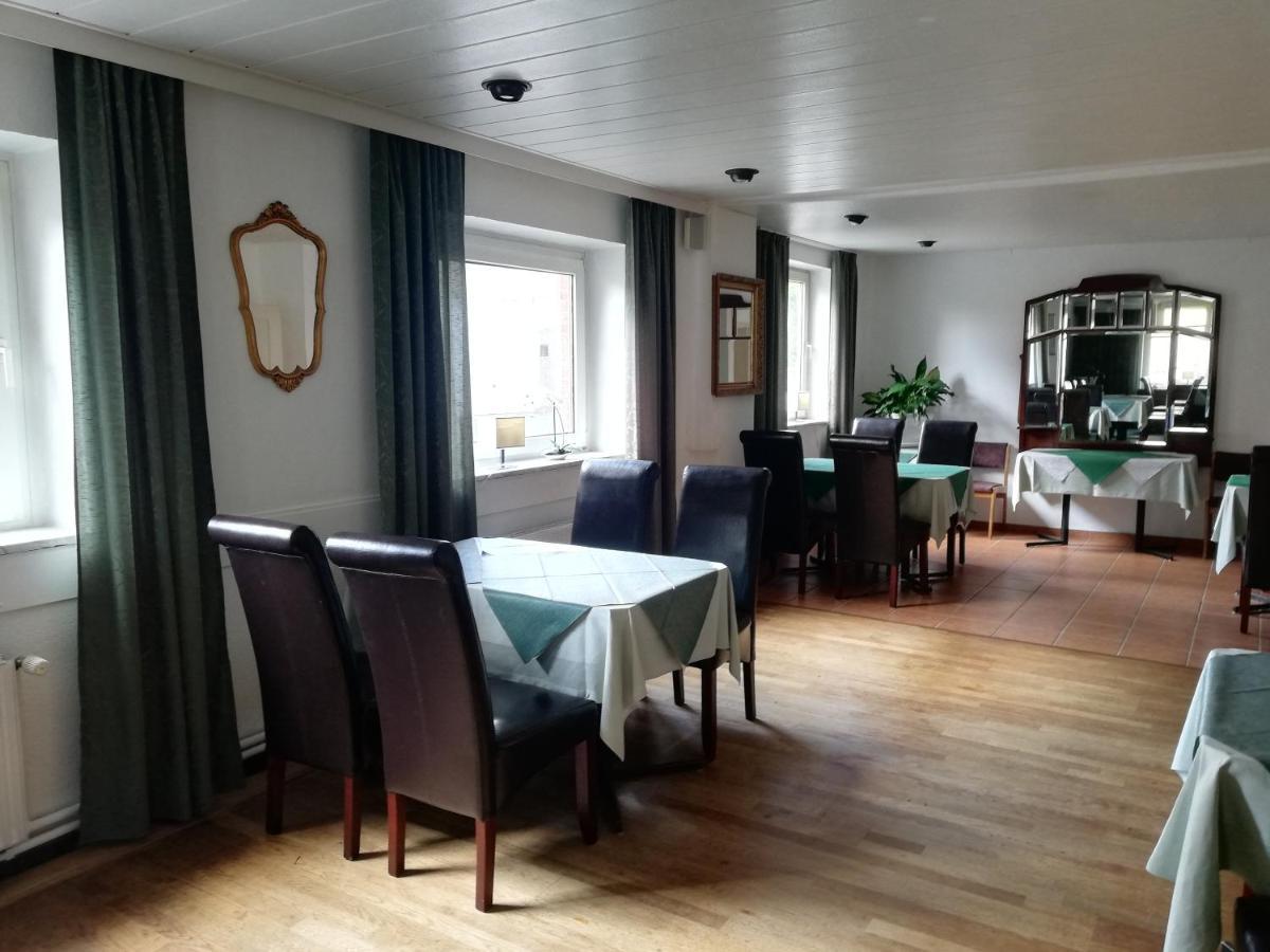 Hotel Dorfschaenke Büdelsdorf Buitenkant foto